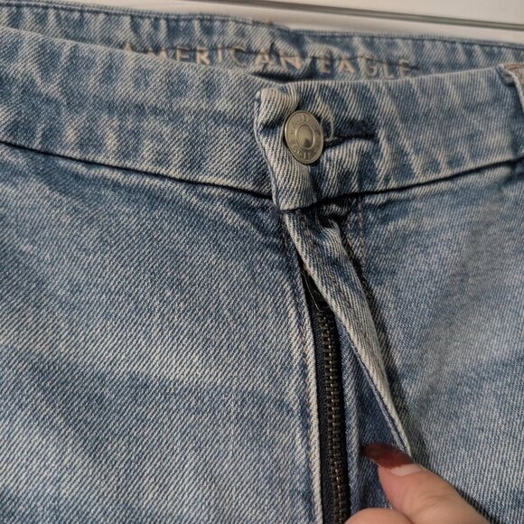 NEW AE | Stretch Curvy Super High-Waisted Baggy Straight Jean (20-Reg) - Picture 9 of 12